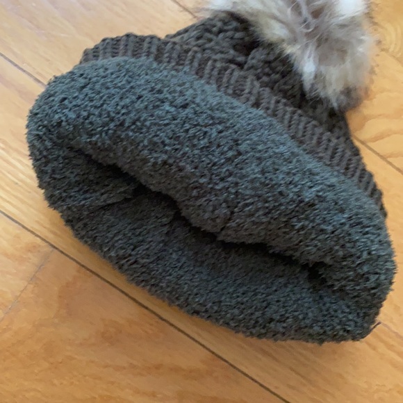 C.C Exclusive Pom Pom Hat, Fleece Lined. New Olive - Picture 3 of 4